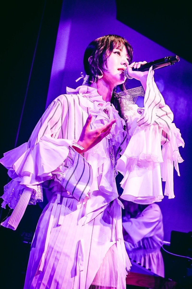 habuagoodtime's tweet photo. 今日、7月7日誕生日を迎えました
大好きなファンの皆さんと
過ごすことができました🎂🩵

今、胸がいっぱいで
沢山の言葉を語ることはできないですが
今夜はこの幸せに浸らせて下さい
みんな無事にお家についたかな？

素敵な時間をありがとうございました！
Photo by Ayami Kawashima https://t.co/393u9u5Ni4