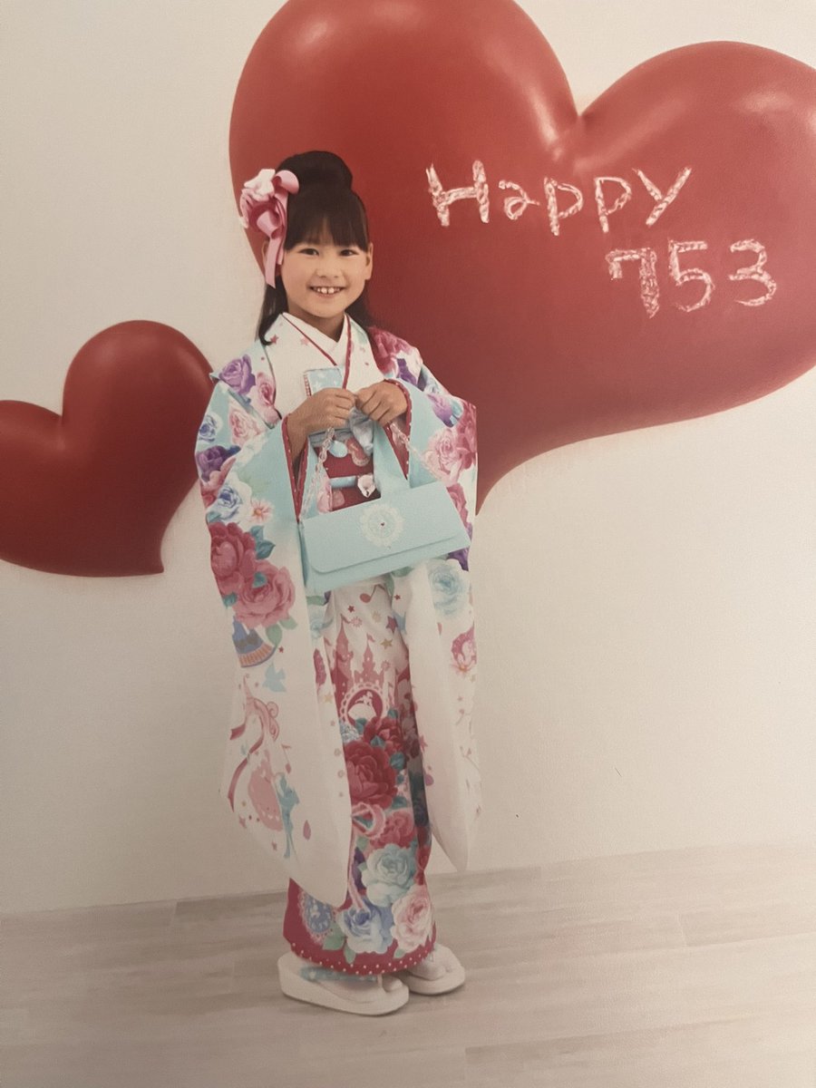 急に小さい頃の写真が見たくなって探したら出てきた5歳のふあさん✨

わたし的全盛期かもしれない🥰🫶