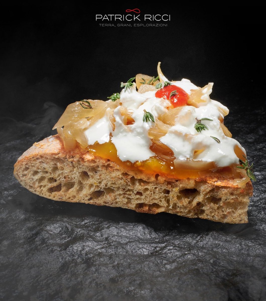 patrickricci25's tweet photo. ✨🍕 Vieni a vivere un'esperienza di gusto unica da Patrick Ricci. Le nostre pizze sono un viaggio sensoriale che non puoi perdere. Ti aspettiamo! ❤️

#EsperienzaDiGusto #PatrickRicci https://t.co/TT1cyh0Gu4