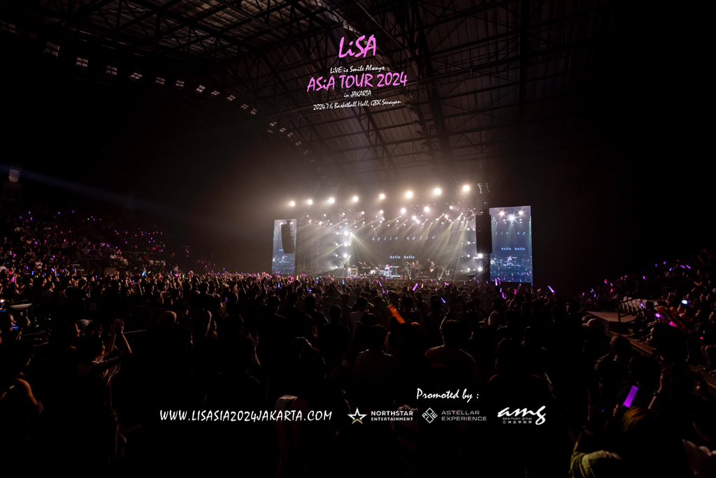 NorthstarEnt_ID's tweet photo. Still can’t move on from this fantastic crowd. The energy, love, and excitement you brought to the venue were absolutely AMAZING!🙌🏻🔥😍
@LiSA_OLiVE
Photo by Viola Kam (V’z Twinkle)
#LiSA #LiSASiA2024 #LiSAASiATOUR2024 #NorthstarEntJKT #AstellarExperience #AsiaMusicGroup https://t.co/tY3gcC4rJz