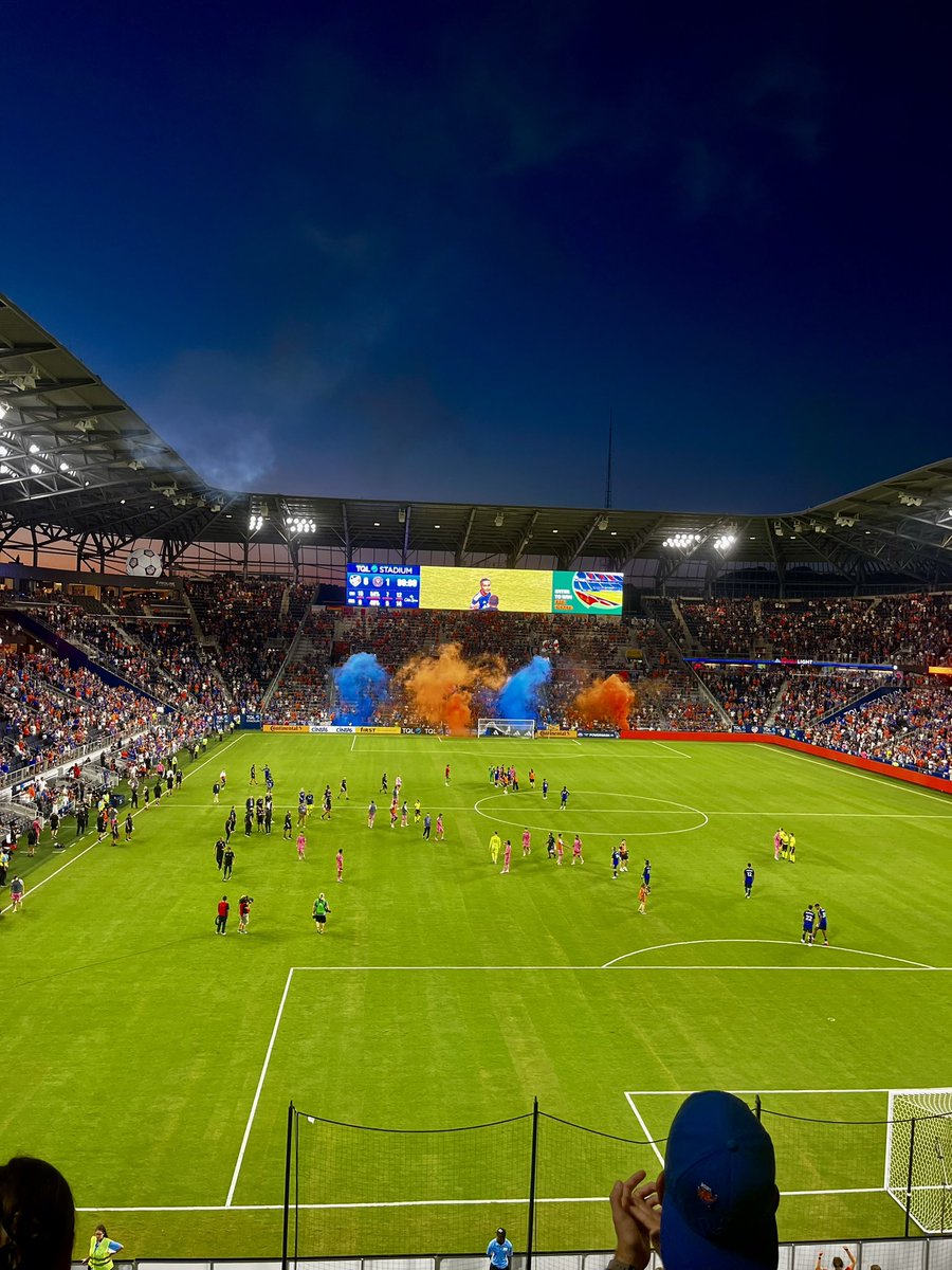QCSausage's tweet photo. Congratulations to @fccincinnati โฝ๏ธ๐
#firstplacebaby #cincinnatisoccer @TQLStadium https://t.co/vucO8SIk7H