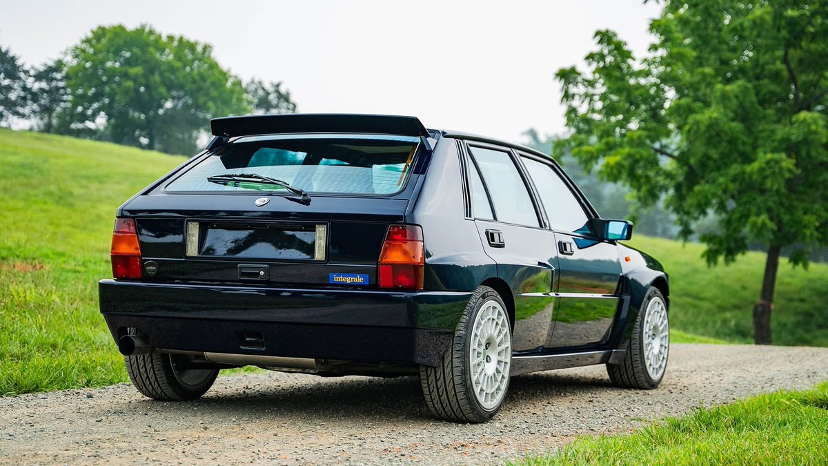 FlawlessSpec's tweet photo. Lancia Delta Integrale Evoluzione II 16V “Blu Lord” https://t.co/AikPyA14MO