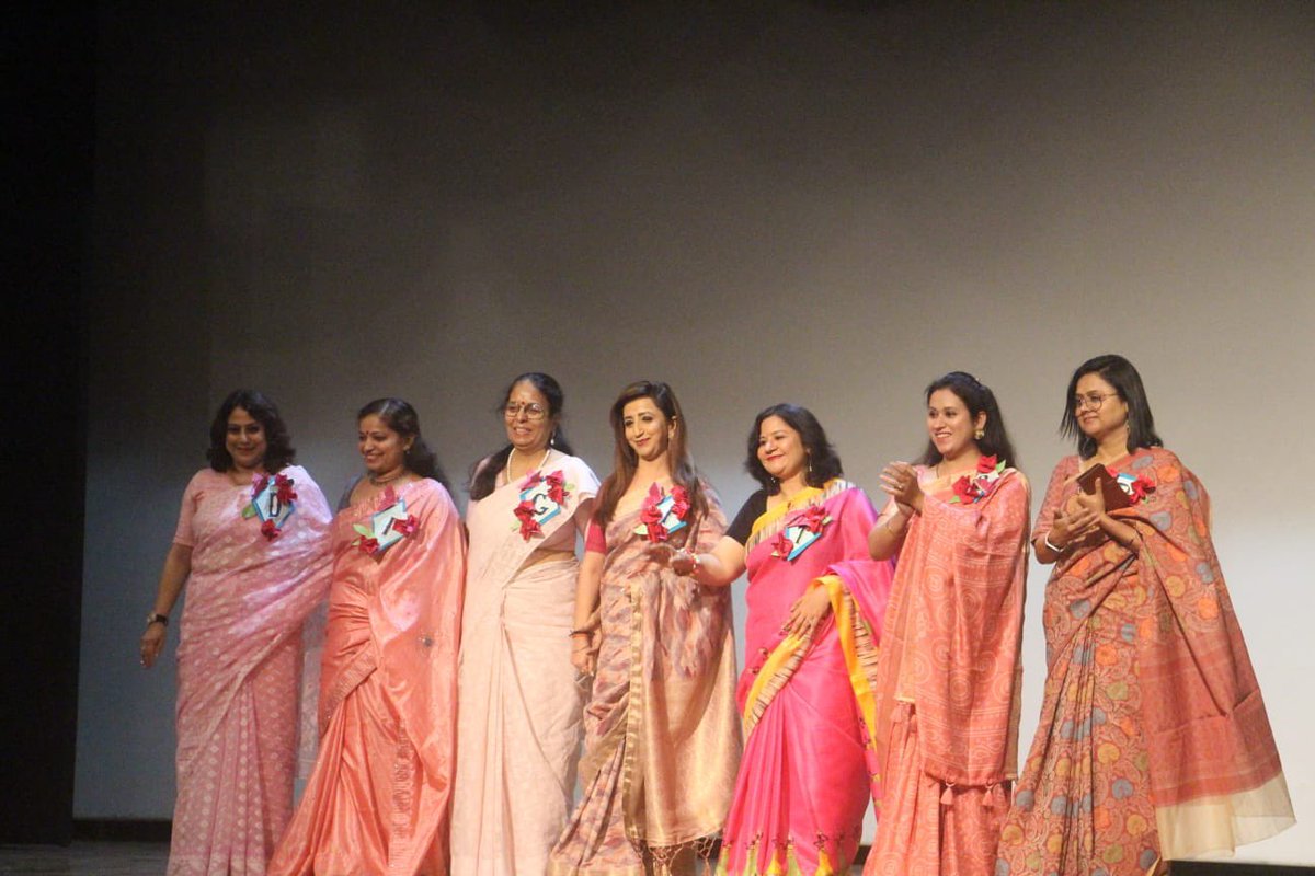 nitika wadhwa (@wadhwa_nit77991) on Twitter photo Digit 8.0 where creativity meets innovation! The digit fest held on 5th to 6th july in school premises. Tech team had organised 20+ events which brought together the brightest minds of Ahlcon from grade 3-12.
<a href="/sdg4all/">AhlconIntl4SDGs</a> <a href="/ashokkp/">Ashok Pandey</a> <a href="/y_sanjay/">Sanjay Yadav</a> <a href="/pntduggal/">PUNEET DUGGAL</a> <a href="/sunandask21/">Sunanda S. Kumar</a> <a href="/kandhari_ekta/">Ekta Kandhari</a> Digit 8.0 where creativity meets innovation! The digit fest held on 5th to 6th july in school premises. Tech team had organised 20+ events which brought together the brightest minds of Ahlcon from grade 3-12.
<a href="/sdg4all/">AhlconIntl4SDGs</a> <a href="/ashokkp/">Ashok Pandey</a> <a href="/y_sanjay/">Sanjay Yadav</a> <a href="/pntduggal/">PUNEET DUGGAL</a> <a href="/sunandask21/">Sunanda S. Kumar</a> <a href="/kandhari_ekta/">Ekta Kandhari</a>
