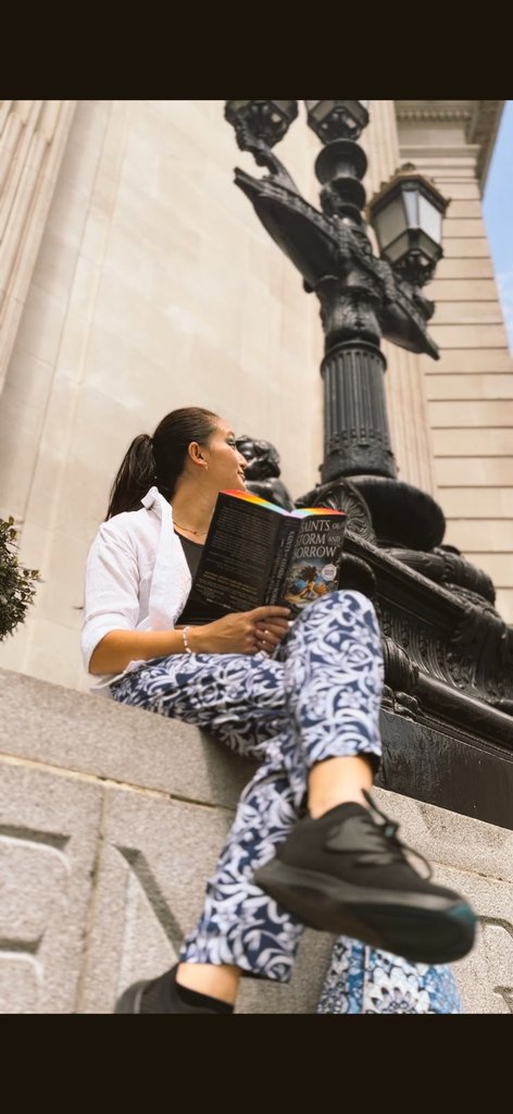GabriellaBuba's tweet image. Hi #WritingCommunity I'm Gabriella, a mixed 🇵🇭🇨🇿🇺🇲 author and chemical engineer in TX keeping explosive pyrophoric materials safely contained in pressure vessels or the covers of my books
I write to center the stories of bold, bi,  brown women.  SAINTS OF STORM AND SORROW is OUT
