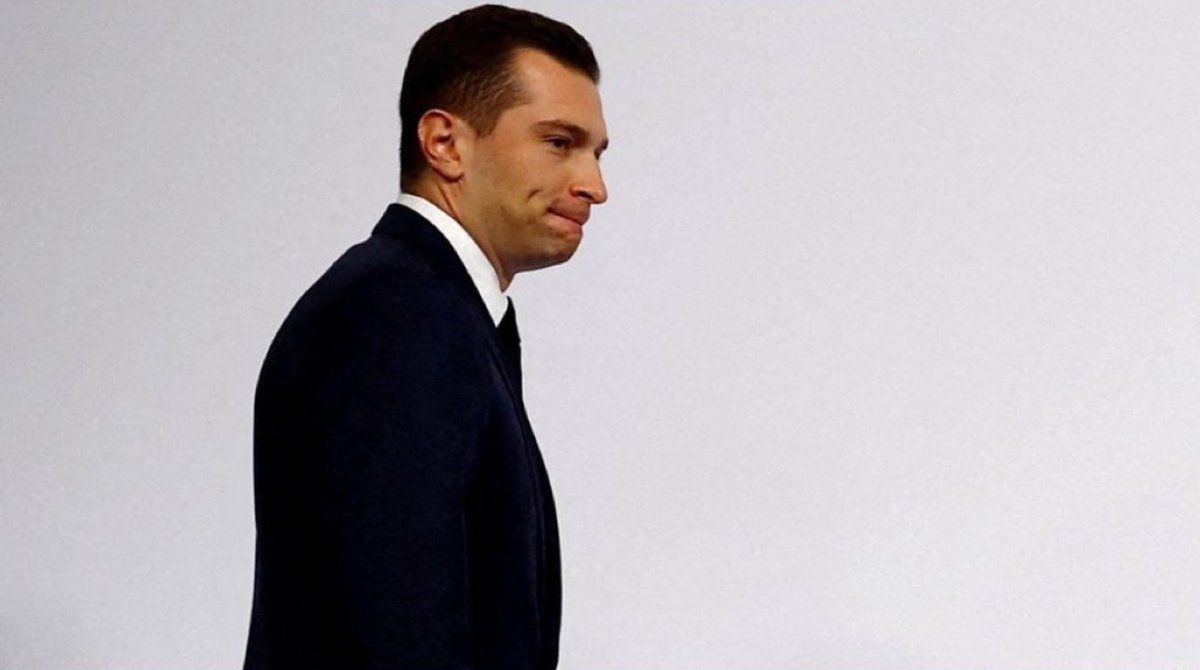 La claque ! 
La douche froide pour le RN !!!!!!

Ça c’est la France que j’aime. 🥰 
Non à la haine
Non au racisme 
Non à l’antisémitisme 

NON AU RN ! 
#legislatives2024