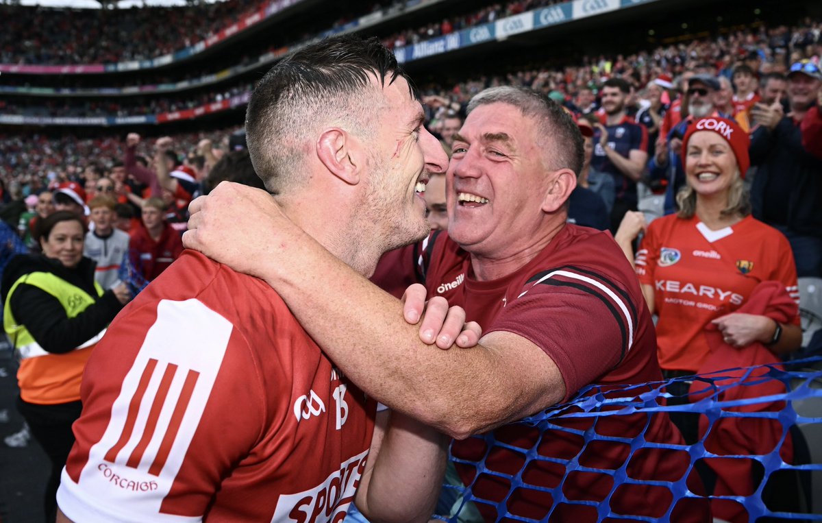 officialgaa's tweet photo. The Rebel Roar is heard once more 🔴⚪️
@OfficialCorkGAA https://t.co/sBjrgaPRJr