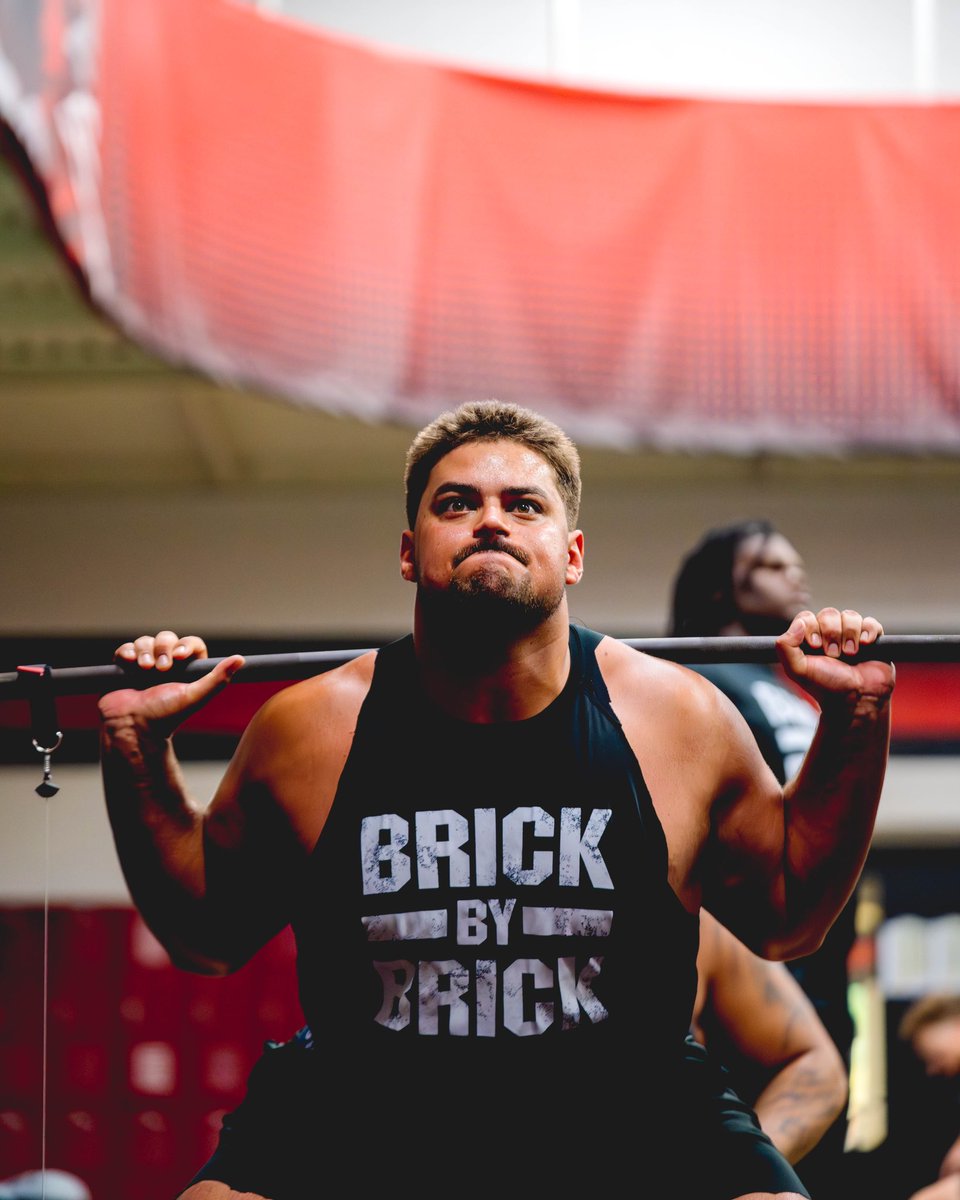 SEMOfootball's tweet photo. Focused…

#FeelinRowdy x BrickByBrick https://t.co/i4neZBHHyf