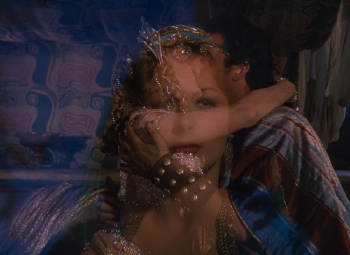 CathoCinema's tweet photo. Samson and Delilah (Cecil B. DeMille, 1949) https://t.co/1DweKR3pUP