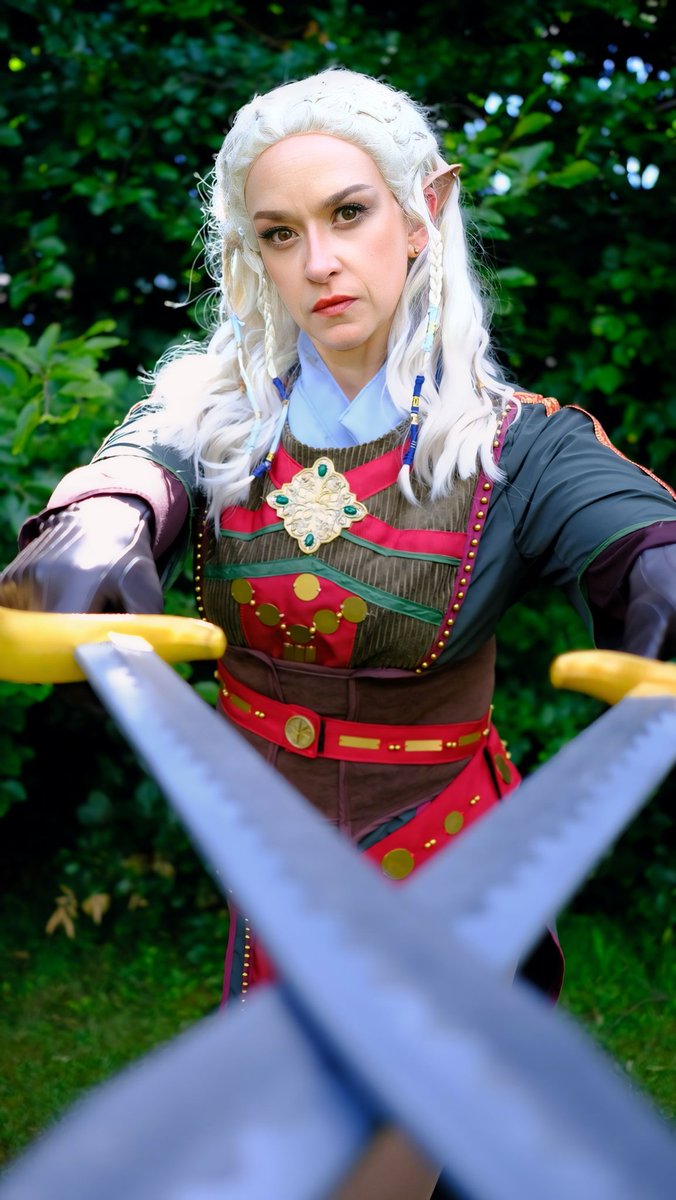 CafeUlg's tweet photo. @Asuka_Uk As Jaheira from Baldur's Gate 3. Her new mug was definitely a gift from Tav and Karlach 
@TracyWiles @larianstudios 
#cosplay #BaldursGate3 #jaheira https://t.co/xi6tYBxnH6