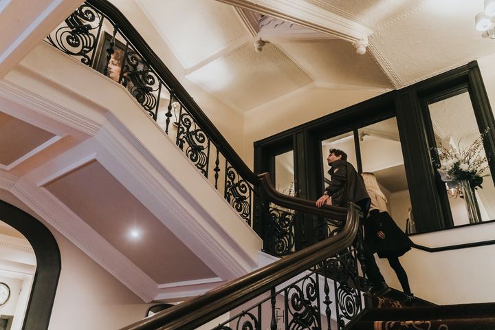countyhotelnewc's tweet photo. Stairway to a wonderful getaway at The County Hotel ✨ https://t.co/dm8UXgvLSc