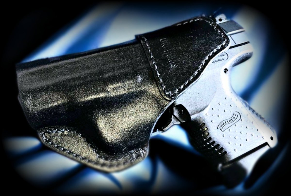 cqb_0's tweet photo. #レザーホルスター愛好会
ガスガン愛好家であると同時にホルスター愛好家です🔫
#ホルスター
#レザーホルスター
#M19PPCCUSTOM
#M92FS
#P99C
#M65FBISPECIAL https://t.co/qZAsiJNEwi