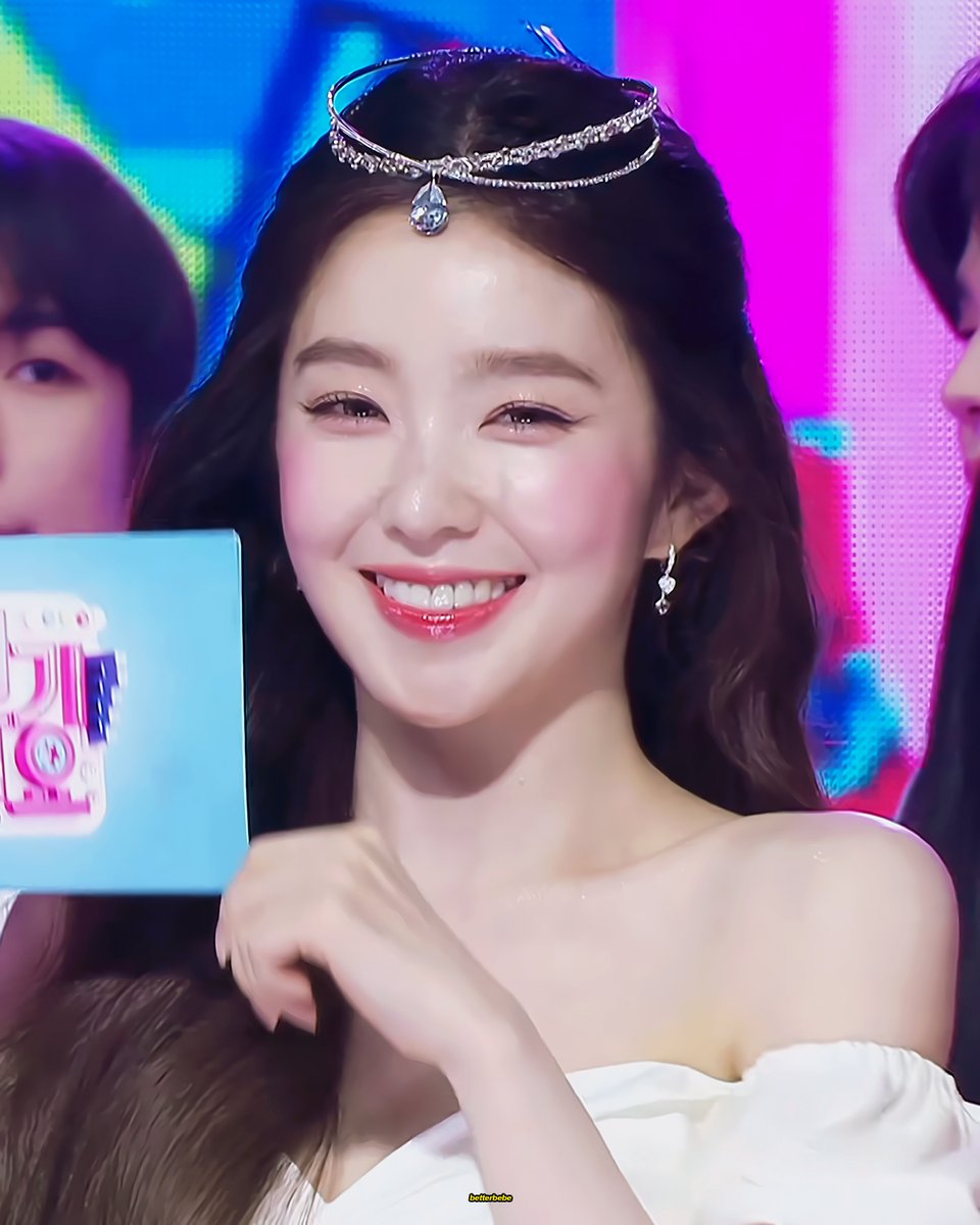 B3TT3RB3B3's tweet photo. 240707 #아이린 https://t.co/K6zBIJnGDc