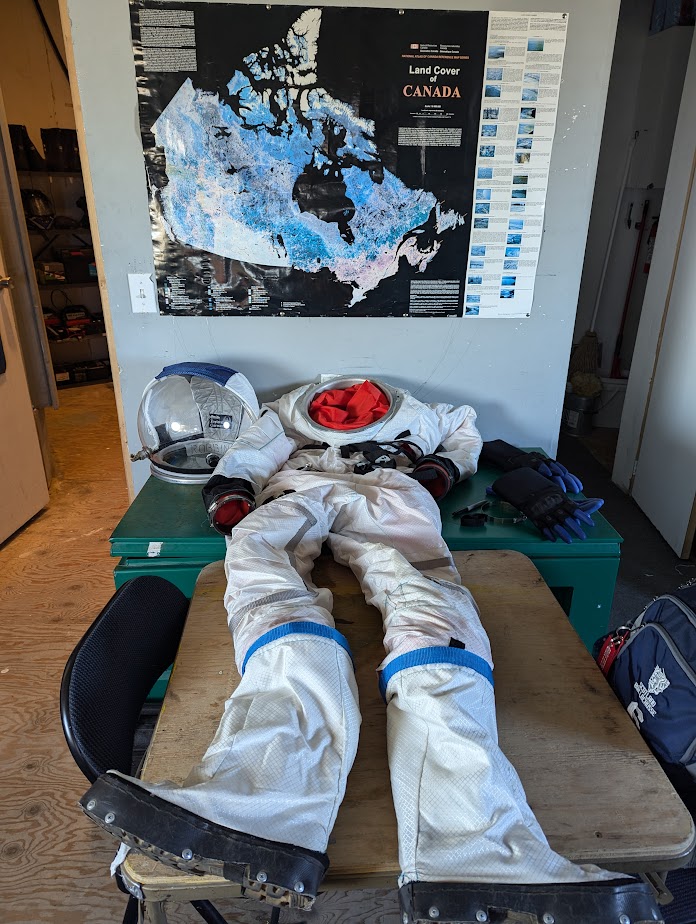 TheMarsSociety's tweet photo. Crew 16 officially entered sim yesterday at the Flashline analog station on Devon Island, Nunavut. The 7-person organized the hab with new gear & supplies and took a final stroll on the Arctic tundra before βarriving on Mars.β Have a great mission! #fmars #marsanalog #stem π¨π¦ https://t.co/xwZsIz2gOa
