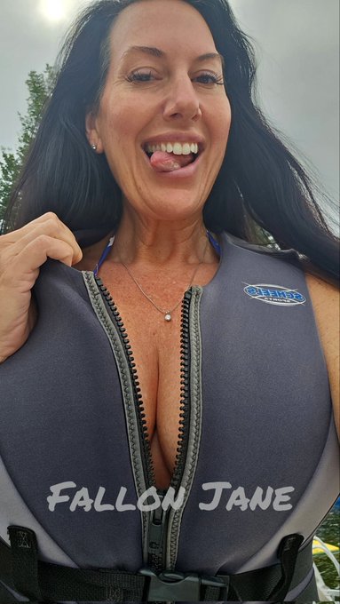 Several of you asked what size life jacket I needed to fit over my tits. This one was a 46-48" chest