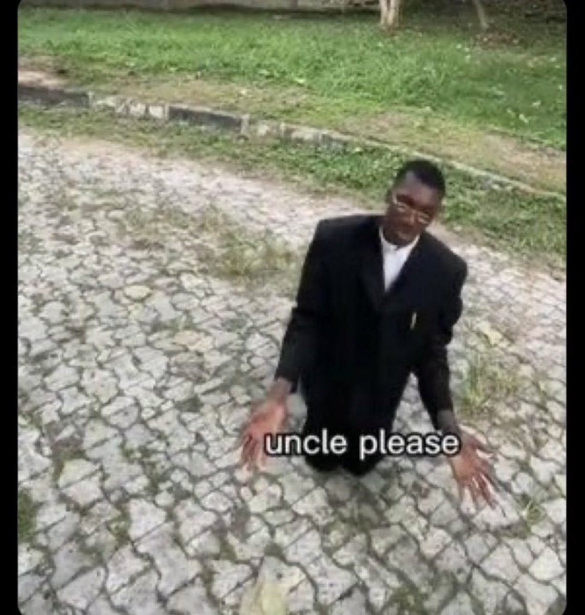 donnngustavo's tweet image. Angola it's enough now😭😭😭