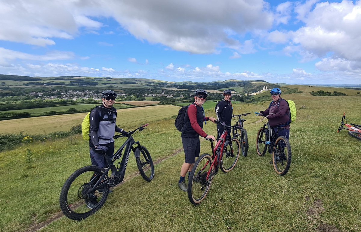 When one of Marmalade's most loyal, regular riders declares "This is my new favourite ride", we know bringing it back into the calendar was a good move.
The Isle of #Purbeck always feels like an adventure: a ferry from Sandbacks, big climbs, dramatic cliffs and historic castles.