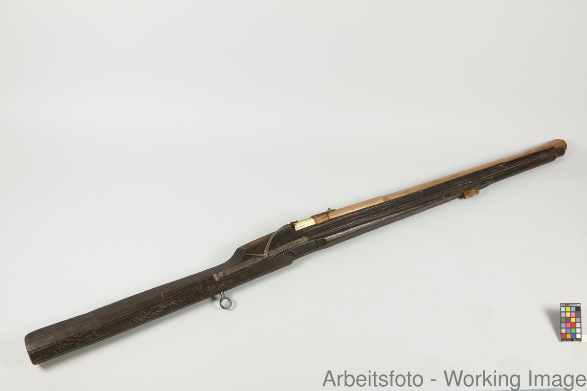 TheArmour's tweet photo. A bronze barreled #matchlock #Arquebus,
OaL: 66.1 in/168 cm
Barrel Length: 42.1 in/107 cm
Bore: 0.87 in/2.2 cm
probably #German, 1534, housed at the #germanischesnationalmuseum
#weapons #firearms #hre #holyromanempire #renaissance #art #history https://t.co/B8cbootOVu