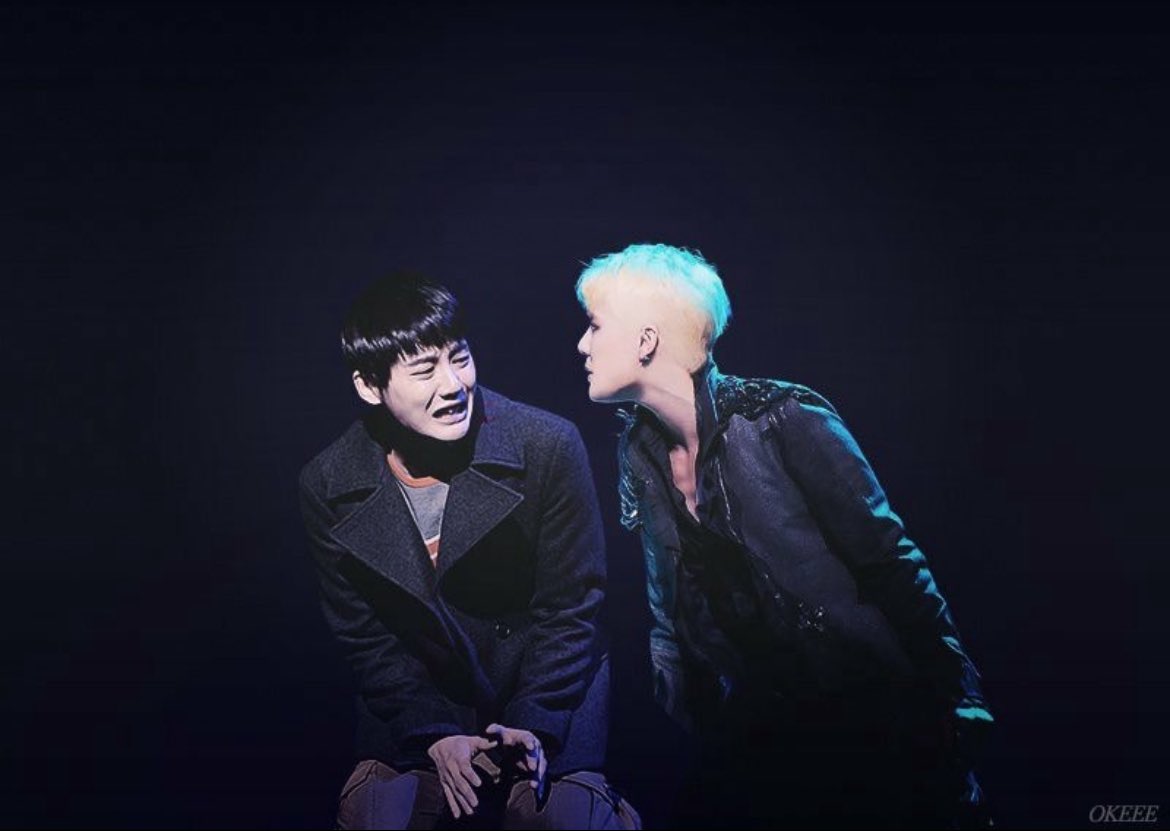 세상에 너무 마음을 울리는 사진을 봄…
세계관..통합…?지욱이 데꼬가지 마세요 ㅠㅠㅠ