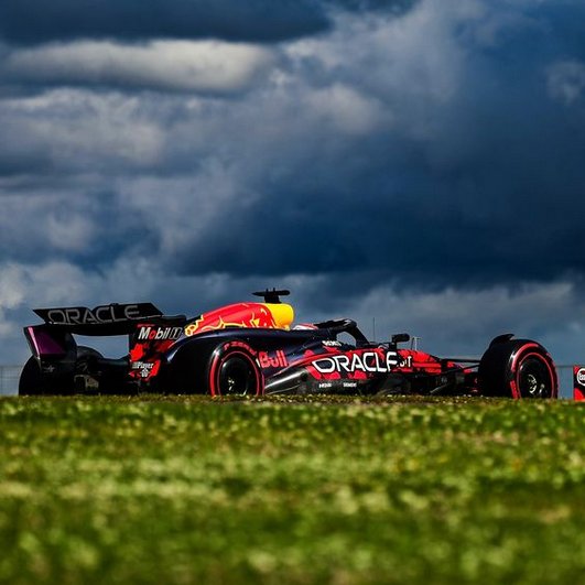eman_murra's tweet photo. Difficoltà #Verstappen ...Prime #McLaren #Norris #Piastri #F1 #SilvertoneGp #BritishGp #Ferrari #Leclerc https://t.co/t80WRnHKA8