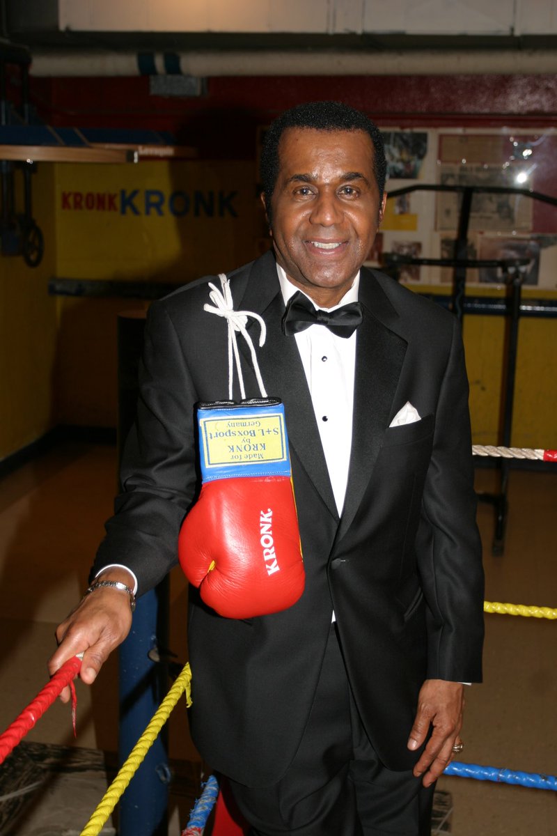 Today we celebrate what would have been Emanuel Stewards 80th birthday!  Raise a glass of Chardonnay, put on some Smokey Robinson and get the grill fired up!  Happy heavenly birthday Chief 🥂