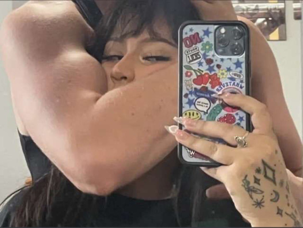 CHRISTIAN?????? ONE HEADLOCK???? PLEASE?????