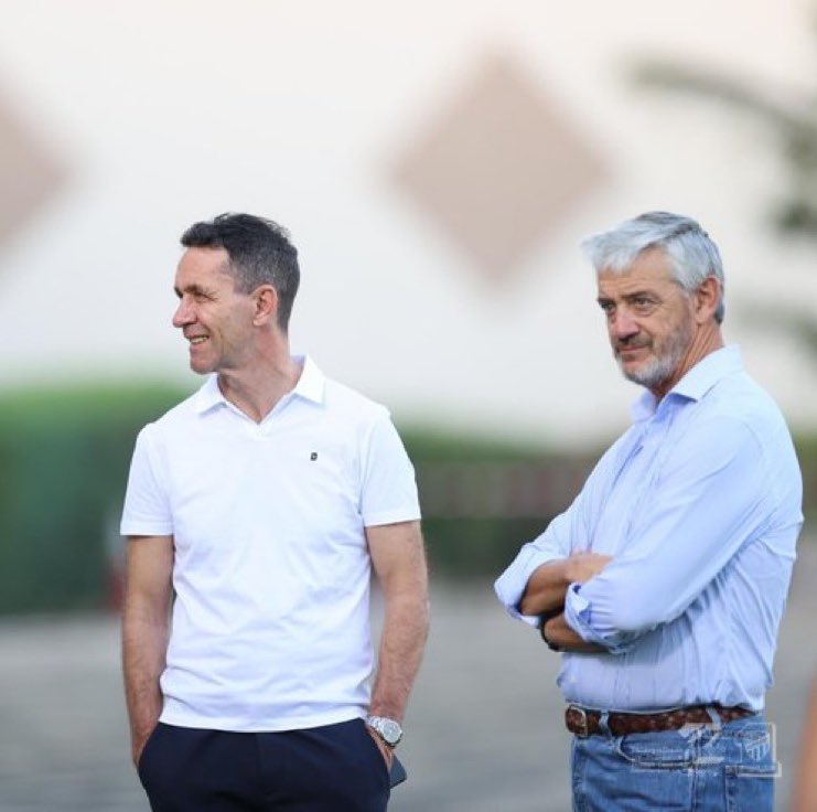 هاشتاق متداول لـدى جماهير #الاتحاد 🌎🟡⚫️

 #اوقفوا_التدخلات_بالاتحاد