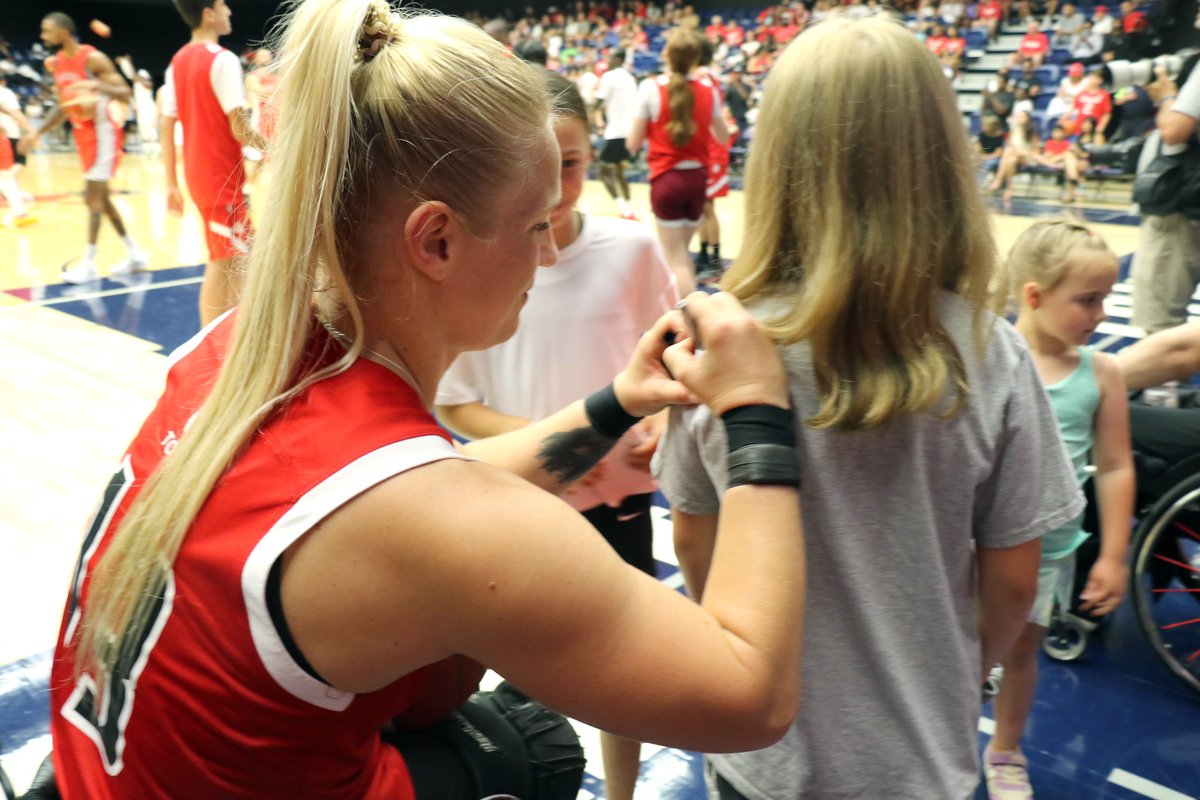 WCBballCanada's tweet photo. Préparatifs pour Paris avec #SummerSendOff.
Bravo à @CanBball pour l’organisation!
#ÉquipeCanada | #Basketballenfauteuilroulant | #Paris2024 https://t.co/NeGiZsMayd