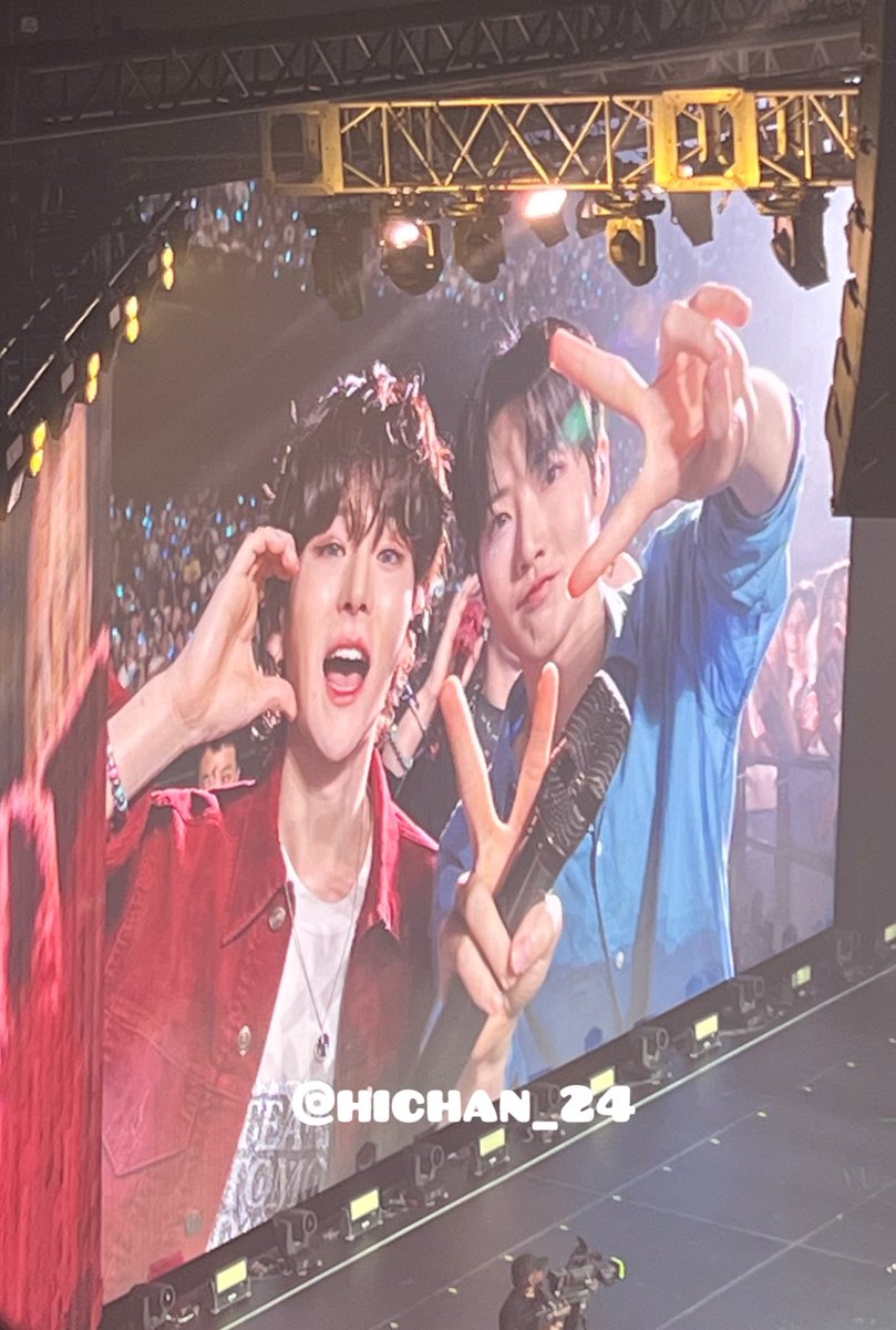 hichan___24's tweet photo. 240707 TREASURE 요코하마

💗🐯🐨✌️

#ヨシ #ジュンギュ #yoshi #junkyu #요시 #준규 #트레저 https://t.co/Rl5W2egbUh