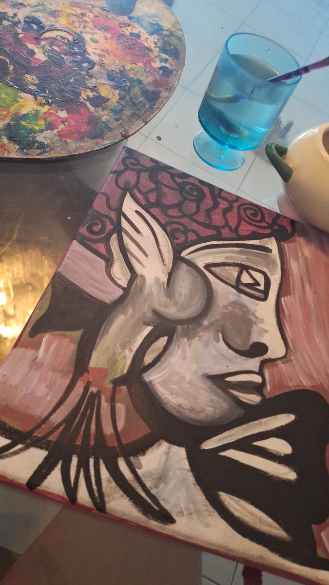 CarolinaIsabelF's tweet photo. Así empezó y así vamos. El arte es desordenado, pero eso es lo que lo hace hermoso. 🎨✨ #ProcesoCreativo #Acrílico #ArteColorido https://t.co/ncWZOGsOVS