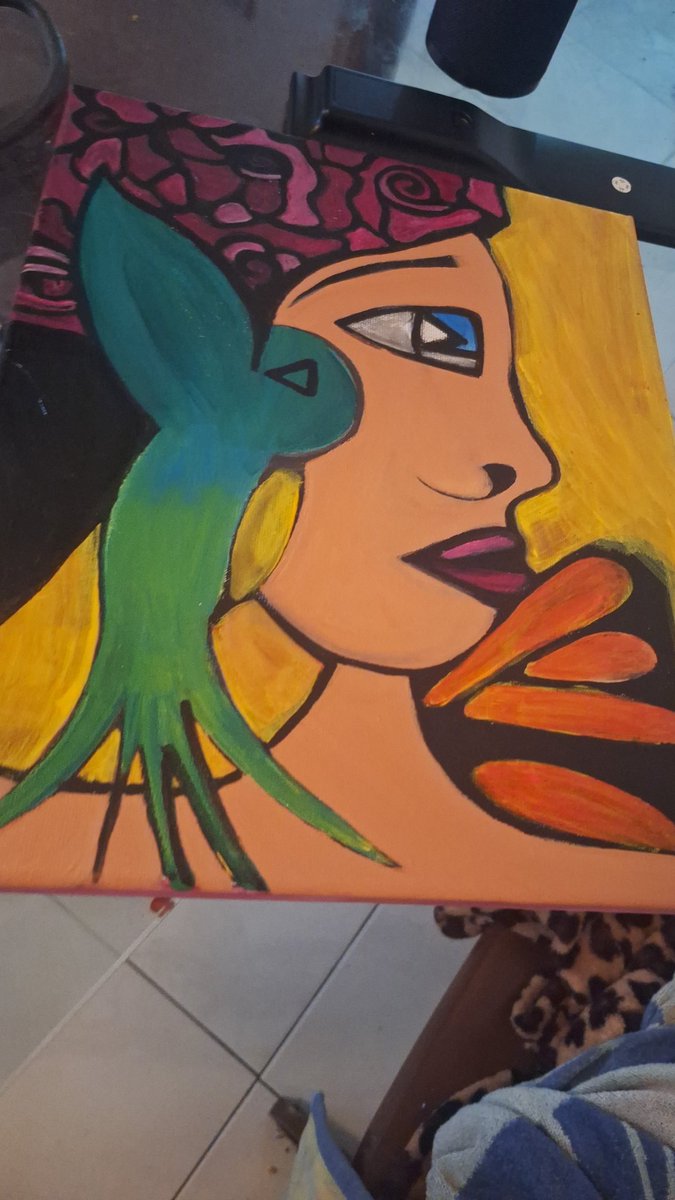 CarolinaIsabelF's tweet photo. Así empezó y así vamos. El arte es desordenado, pero eso es lo que lo hace hermoso. 🎨✨ #ProcesoCreativo #Acrílico #ArteColorido https://t.co/ncWZOGsOVS