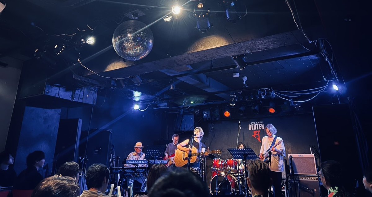 NohnIdyllic's tweet photo. 弁天紅白歌合戦2024〜夏の陣〜

愛溢れる音楽を浴びて
愛溢れる音楽を放って
愛溢れる方々に触れて
幸せすぎて楽しすぎた一日だった！

ありがとうございました！！！ https://t.co/Ft7QnU6gtJ