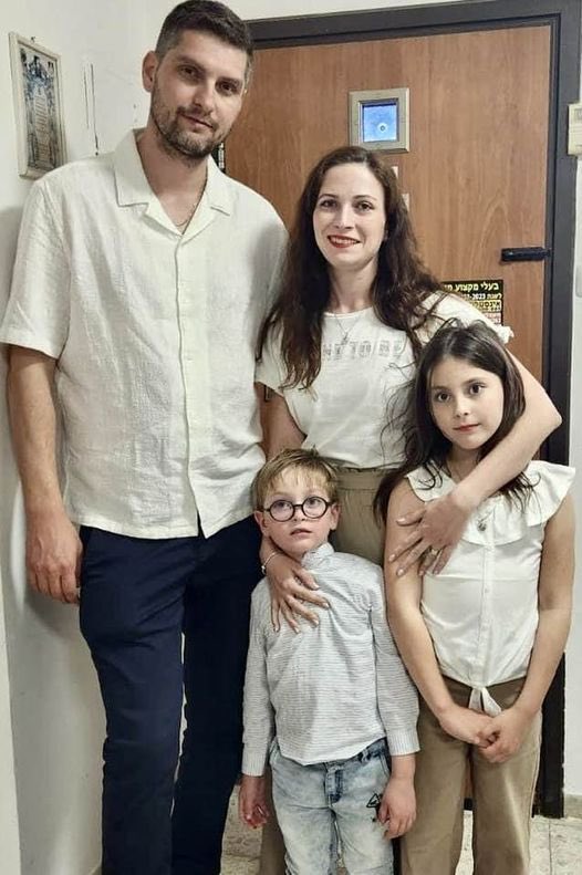 This entire family were shot dead in their car on October 7th while they were on a camping trip to celebrate their son’s 5th birthday. 

The Kapshitter family: parents Dina and Evgeny and their children Aline, 8, and Ethan, 4 were riddled with bullets after fleeing their tent
