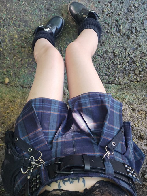 1 pic. in the streets / in the sheets https://t.co/dXmeQnyVO0