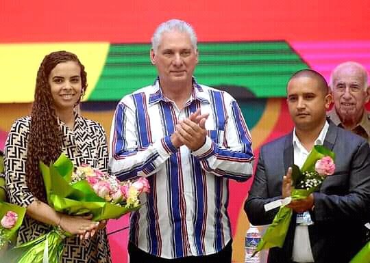 Jóvenes de altos kilates #JuntarYVencer #UJCCuba