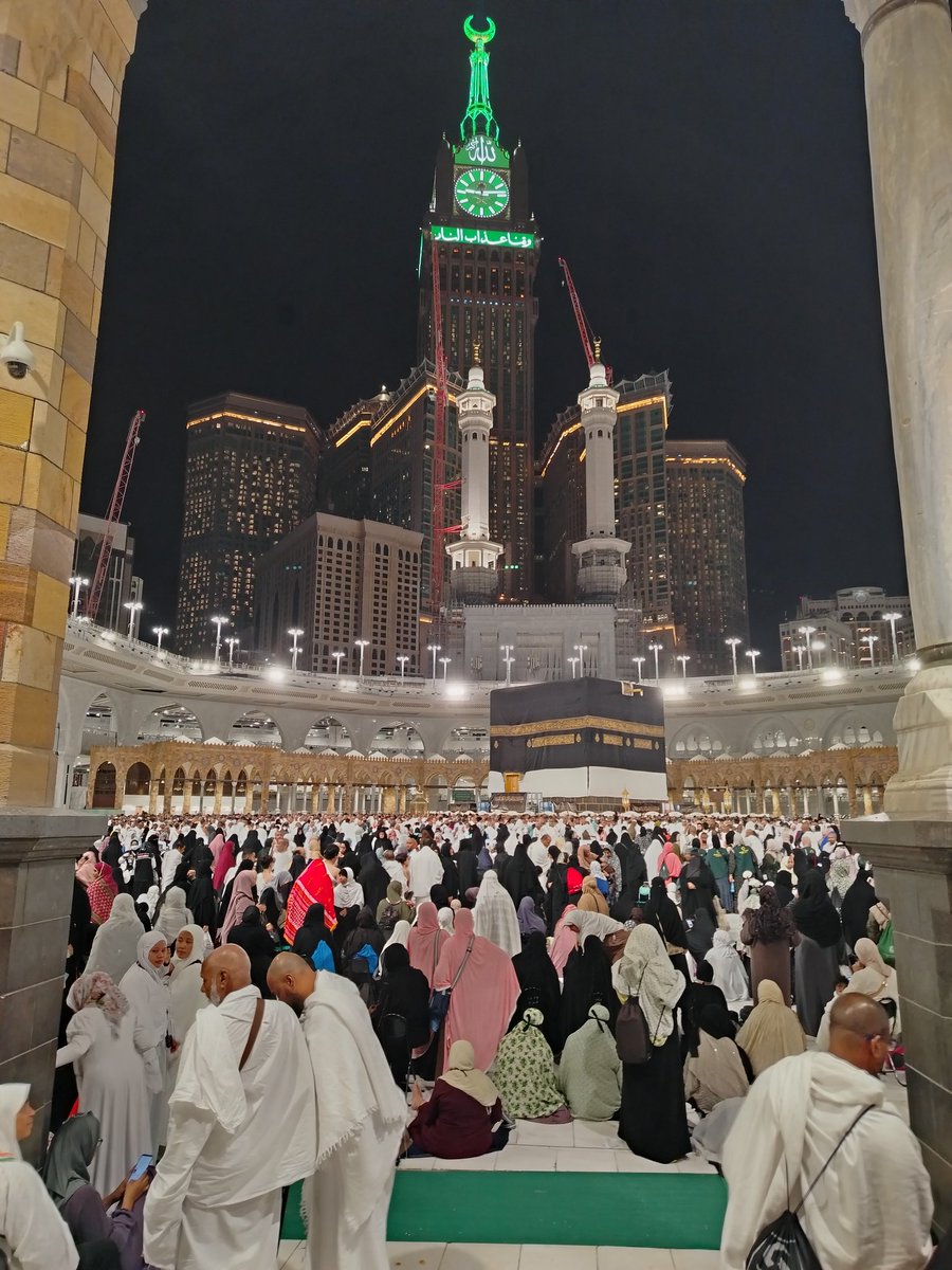 mohameddshaker's tweet photo. كُل عامٍ ونحنُ نشهدُ أنَّ لا إله إلاّ اللّٰه، وأنَّ مُحمد رَسُول اللّٰه

عامٌ هجري جديد، صَلوا علي مَن مّر علي هِجرتهُ ١٤٤٦ عامٍ. https://t.co/wXdWr7Nlfr