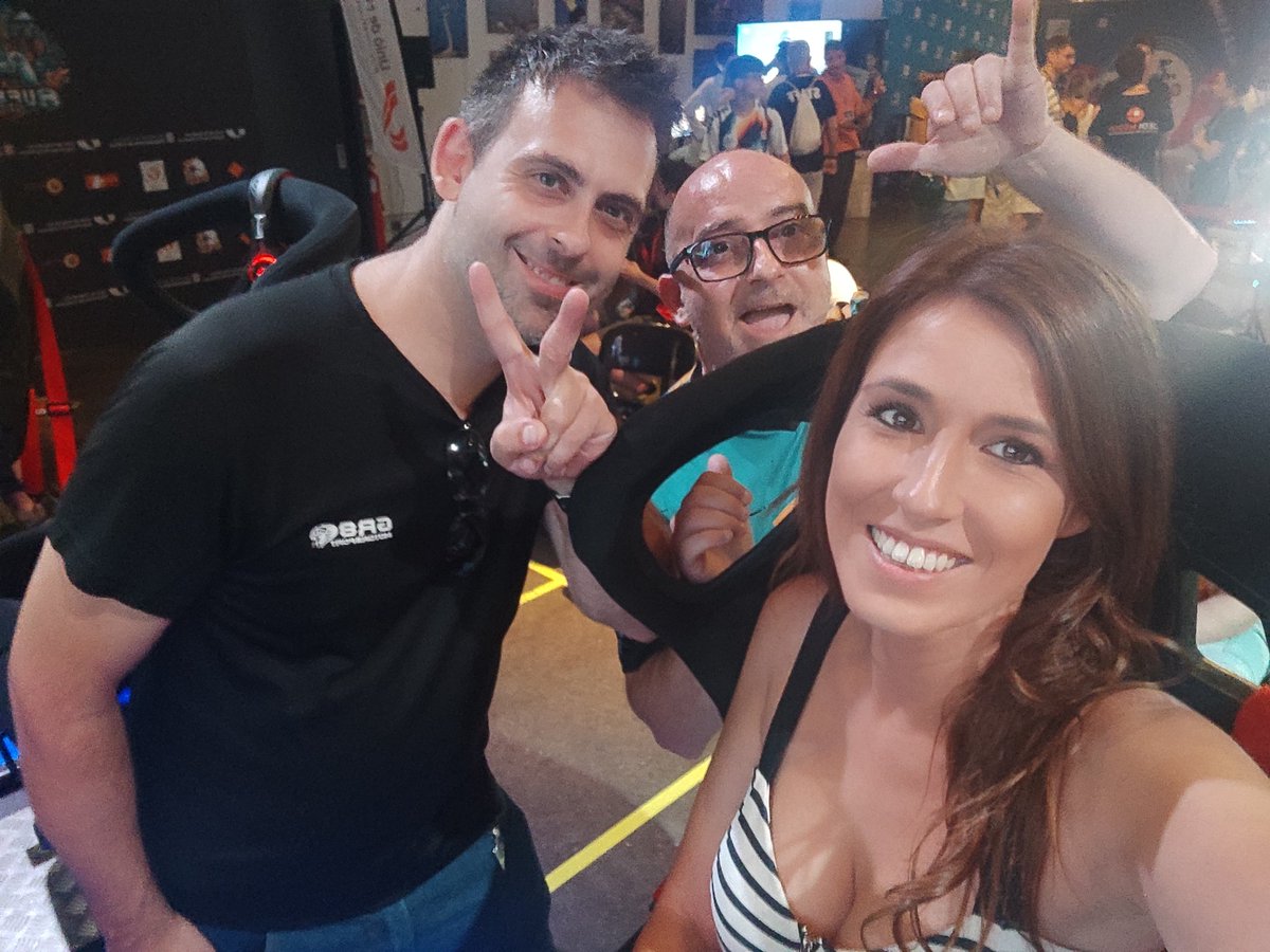 MissyHard tweet media