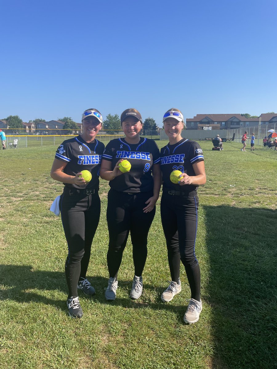 Finesse 18u Burras (@finesse18burras) on Twitter photo Bats were 🔥in our first tourney of the summer! Proud of our competitive, tough play. <a href="/StoopsElla/">Ella Stoops</a> <a href="/PPudlowski/">Payton Pudlowski</a> @WendyKetola2024 with multiple homers!!💣💣Impressive team effort with <a href="/izzy_deveau/">Izzy Deveau</a> & <a href="/EmmaPrahin/">Emma Prahin</a> leading from the 🔘. Catch us at LP4U Stars & Stripes in IL next week! Bats were 🔥in our first tourney of the summer! Proud of our competitive, tough play. <a href="/StoopsElla/">Ella Stoops</a> <a href="/PPudlowski/">Payton Pudlowski</a> @WendyKetola2024 with multiple homers!!💣💣Impressive team effort with <a href="/izzy_deveau/">Izzy Deveau</a> & <a href="/EmmaPrahin/">Emma Prahin</a> leading from the 🔘. Catch us at LP4U Stars & Stripes in IL next week!