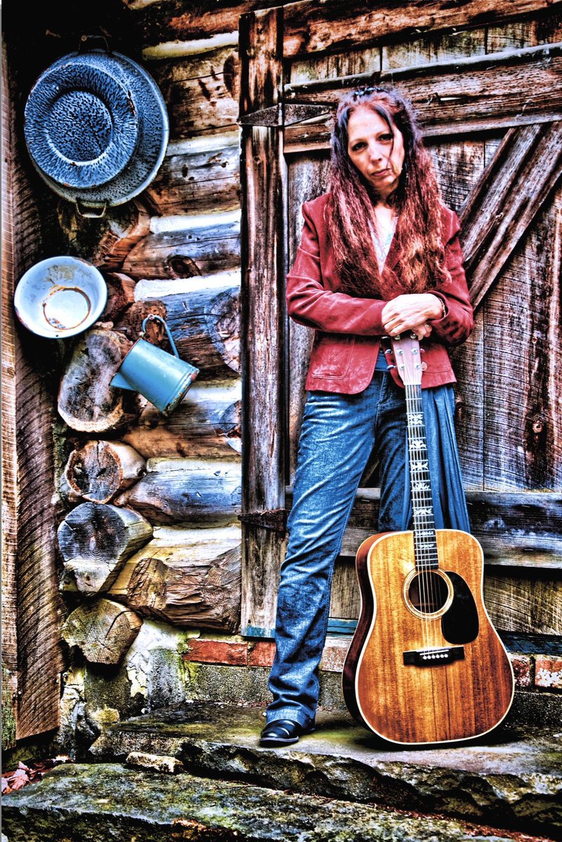 The Holiday weekend is not done! Join us today, July 7th from 1:00-3:00 for a special performance from NY State Country Music Hall of Fame Inductee JoAnn Sifo! Longtime member and songwriter for Dyer Switch! As always… no cover charge!