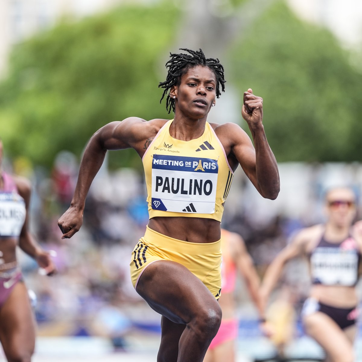 WorldAthletics's tweet photo. All the glory goes to 🇩🇴 

@Marileidy_P rules the women's 400m with 49.20 and stays unbeaten in 2024.

Alexander Ogando powers to the 200m victory with 19.98 👏

#DiamondLeague https://t.co/LaB1eZREca