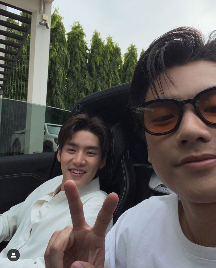 biusabiu's tweet photo. ohm bucin pawat ahaha
#ohmpawat #lengso #ohmlengso #ohmleng https://t.co/VTh9C726Wt