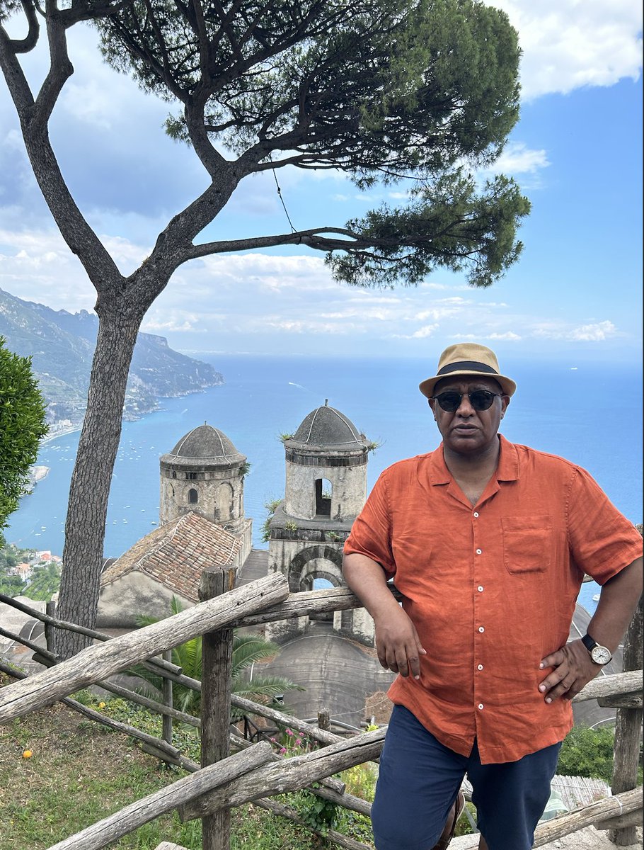 ytmn2's tweet photo. During my recent trip to southern Italy, I had the pleasure of meeting an individual with deep connections to #Eritrea. Our conversations delved into the rich tapestry of Eritrea's culture, exploring its ties to southern Italy. #DiscoverEritrea https://t.co/hcpwA3UB1k