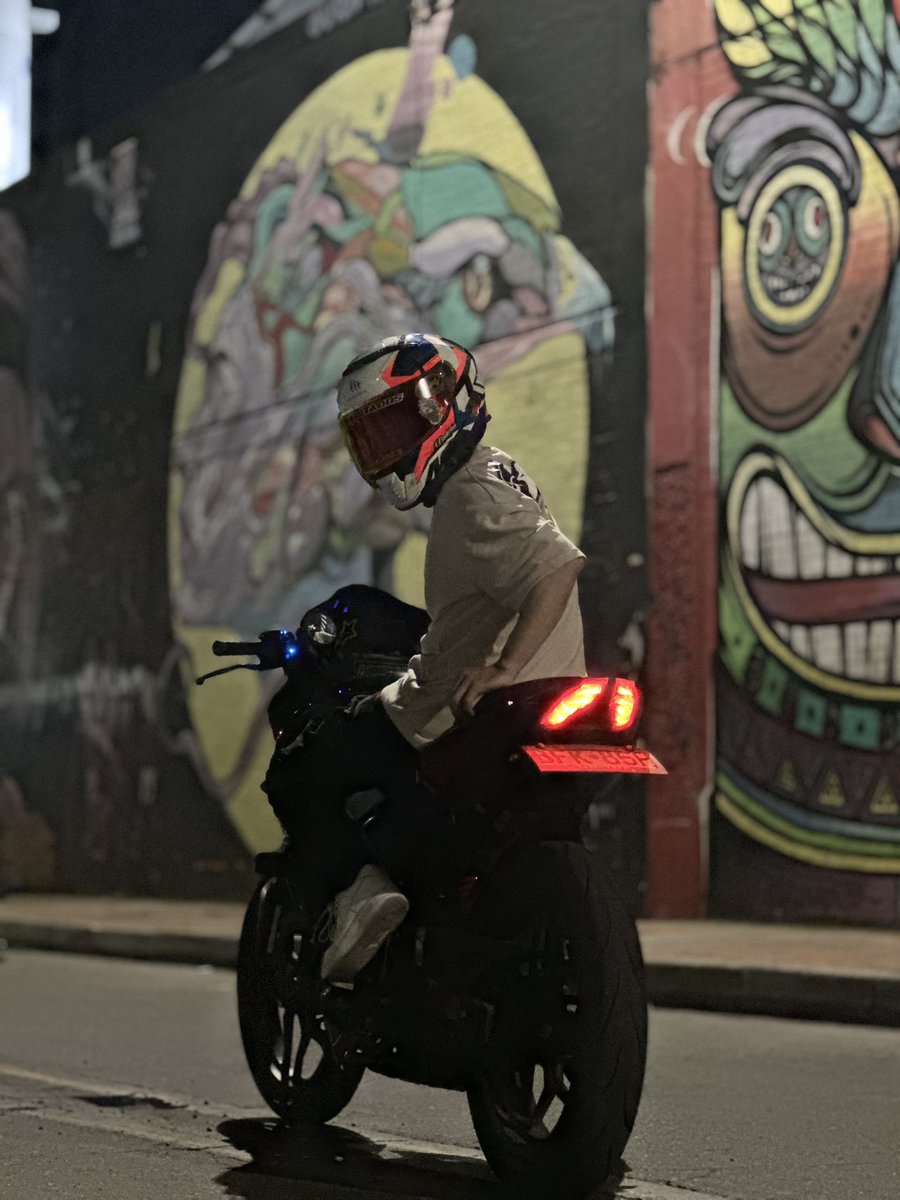 DemonsToDiamond's tweet image. El señor de la noche 😈⚡️.