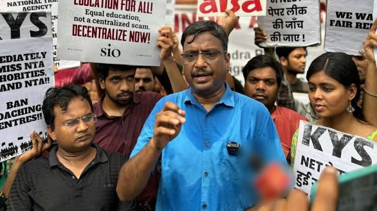 Prof. Vijendra Singh Chauhan had expressed his views for reform in Hinduism, which should have been welcomed but unfortunately some people with Manuvadi thinking filed a case against him. If the teacher will not talk about social reform then who will? 
#StandWithVijendraChauhan