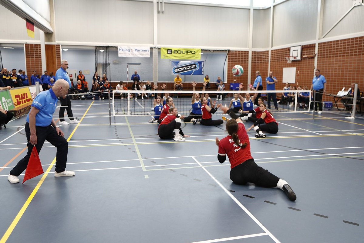 VBallCanada's tweet photo. #sittingvolleyball #DutchTournament #volleyballassis
Final result/ résultat final : 🇨🇦 3 🇧🇷 2 (25-21, 25-17, 17-25, 17-25, 15-12) 🥇👏
#RoadToParis2024
📸StudioRL https://t.co/sFOJAQsduG