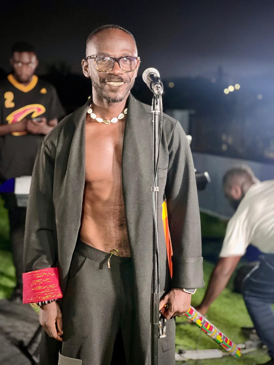 news_ghana's tweet photo. Okyeame Kwame Unveils Origins of ‘Rap Dacta’ Alias https://t.co/VjOtio3iUg #Entertainment #RapDacta #OkyeameKwame #UnveilsOrigins https://t.co/jjg5oFwRFX