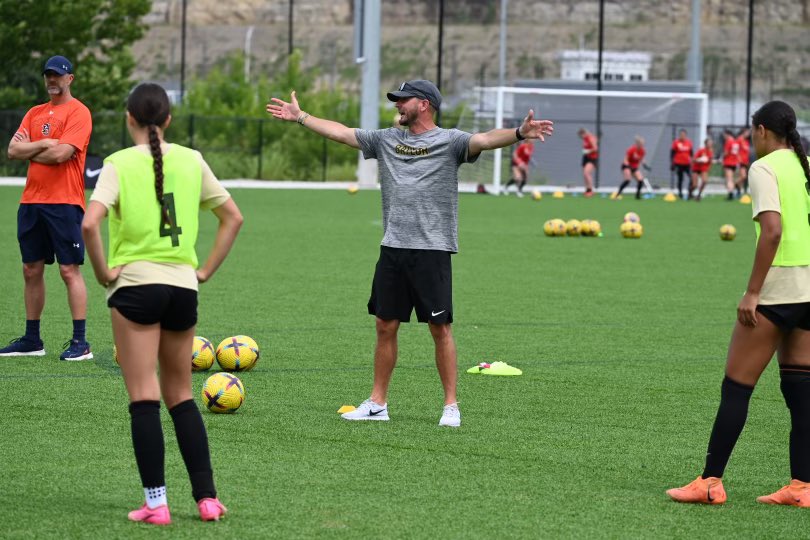 EliteIDCampsInc's tweet image. The morning is off.  Best of luck to the 180+ camp participants who will compete in front of nearly 50 college programs this weekend.