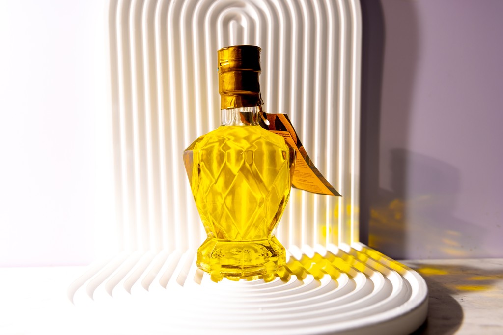 We have a few bottles left of our Limited Edition Extra Strong CBD Massage Oil... 

infinity-cbd.co.uk/products/limit…

#cbdmassage #massagetherapy #selfcare #wellness #relax #spa