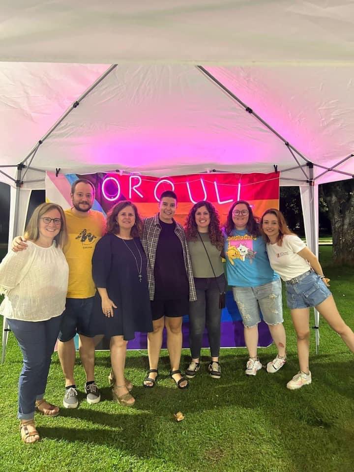 📸Imatges del sopar (en el qual van participar 250 persones) i posterior Festa de l’Orgull LGTBIQA+ 2024 de Xàtiva (la qual es va suspendre per pluja a l’estona de començar)

🏳️‍🌈Malgrat la tempesta, va ser un dia d’activisme i celebració en què Xàtiva va lluir amb molt d’Orgull!