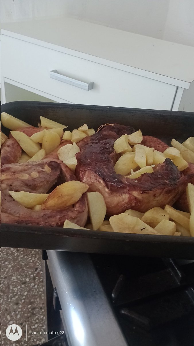 Omardel52289431's tweet photo. #Domingo7julio felicidades familia millonaria y amigo@s "no te quiero enamorar pero puedo cocinar".!!! Lo mejor para ustedes 🫶 https://t.co/Cyh59kerlM