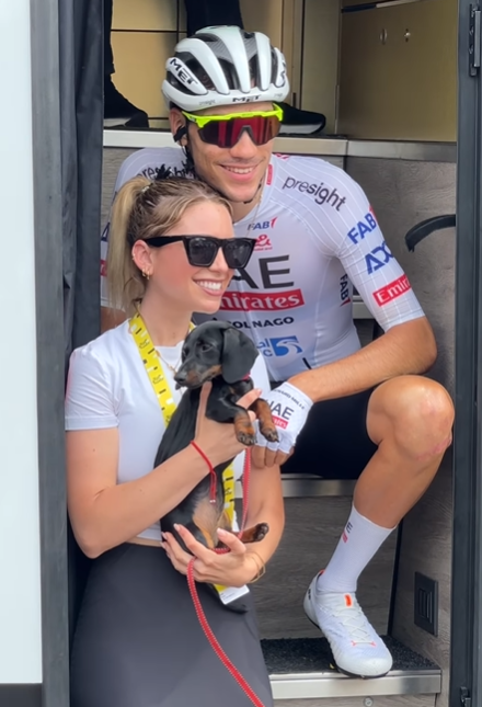 JUAN AYUSO + SAUSAGE DOG!! 

So cute 😍😍😍 #TDF2024